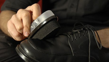 glaçage chaussures cuir