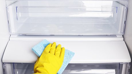 Nettoyer Le Refrigerateur Ou Frigo Et Eliminer La Mauvaise Odeur Minutefacile Com