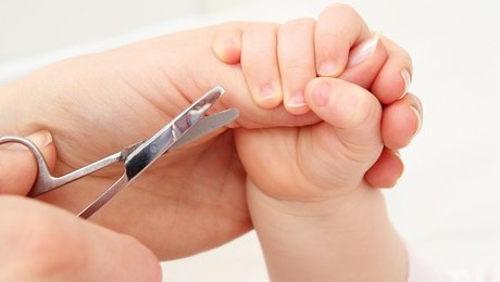 Comment Couper Les Ongles De Bebe Sans Le Blesser Minutefacile Com