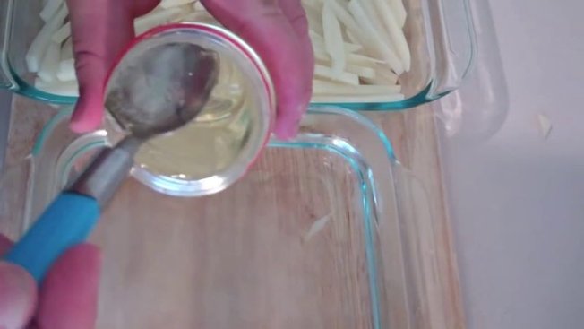 Mélangez avec du sucre et du sirop de maïs