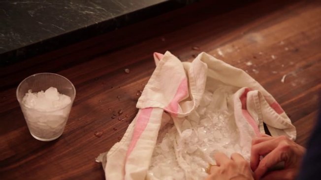 Réservez dans un seau à glace