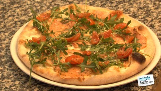 La pizza au saumon