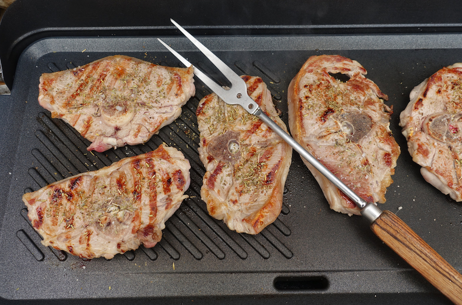 Comment bien cuire la viande à la plancha ? Minute Facile
